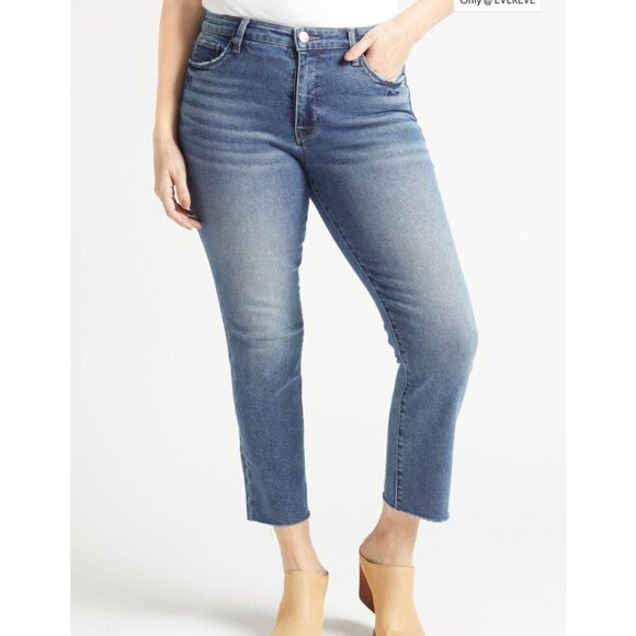 Evereve EVER Straight Jean - Picture 2 of 10